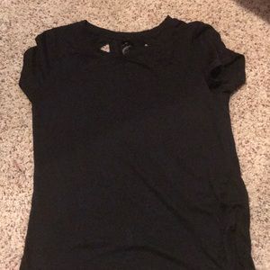 YOGALicouis black t shirt